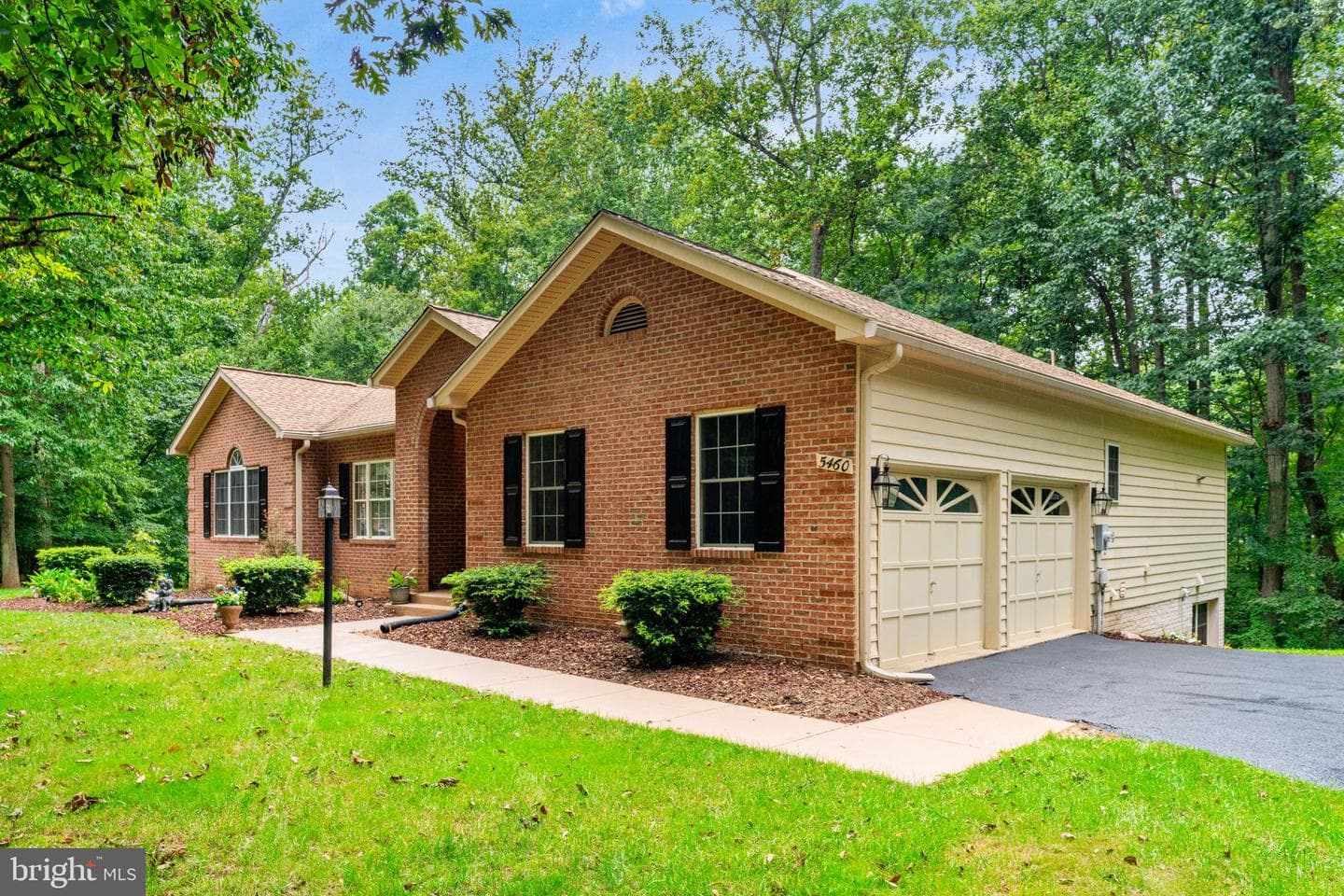 5460 Westfield Court photo 4