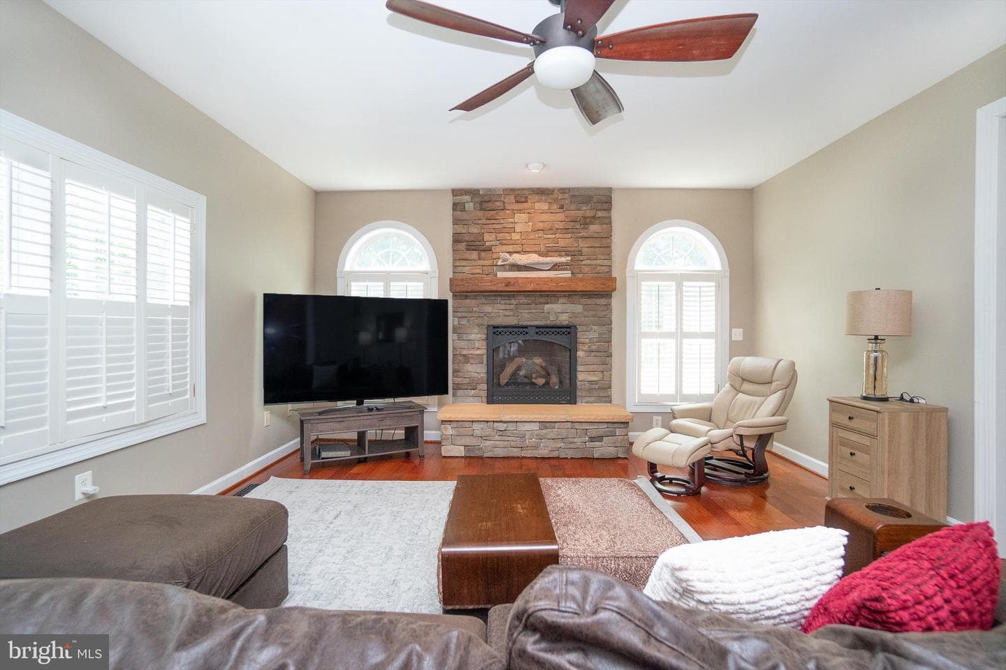 7413 Whisperwood Drive photo 25