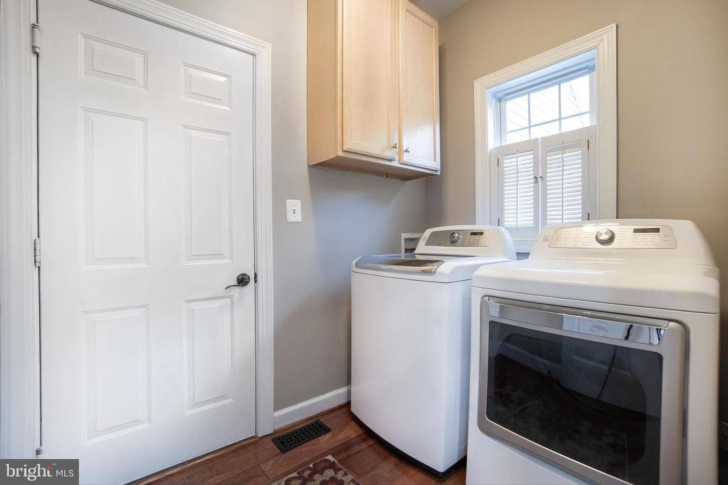 7413 Whisperwood Drive photo 34