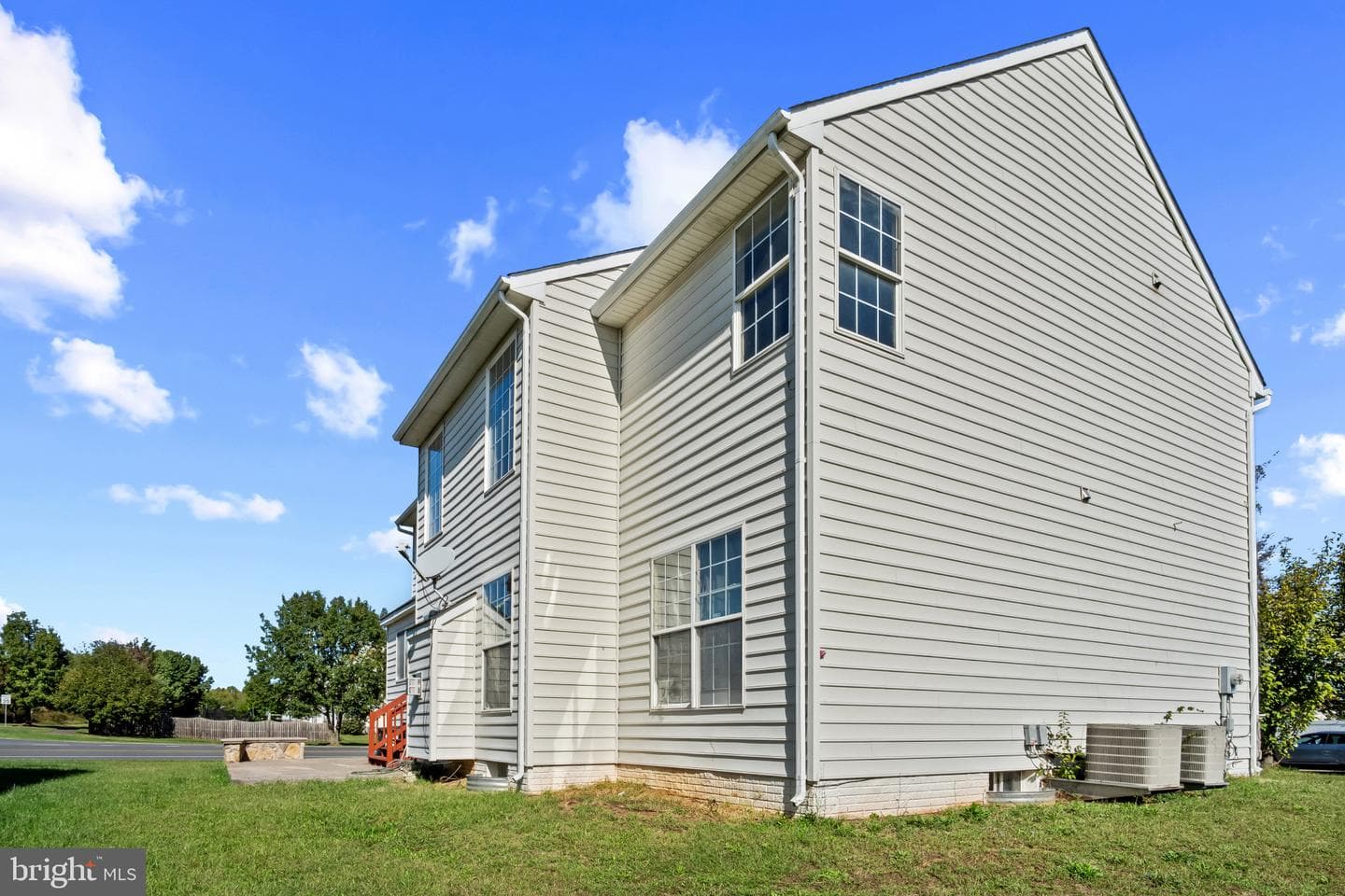 10853 King Nobel Lane photo 4