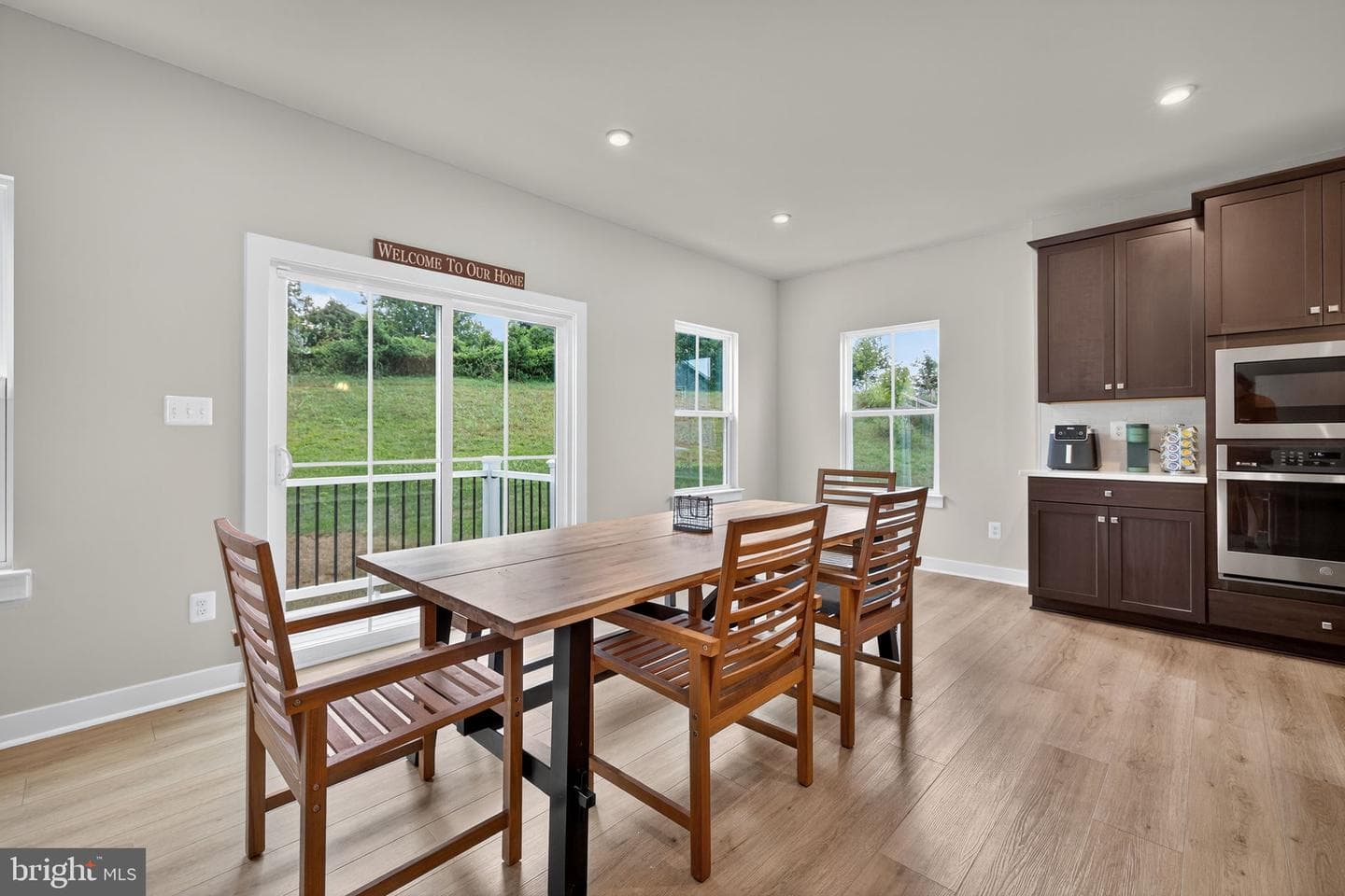 9427 Blue Jay Court photo 12