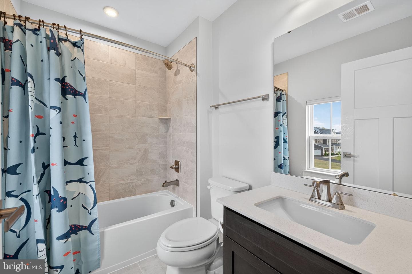 9427 Blue Jay Court photo 32