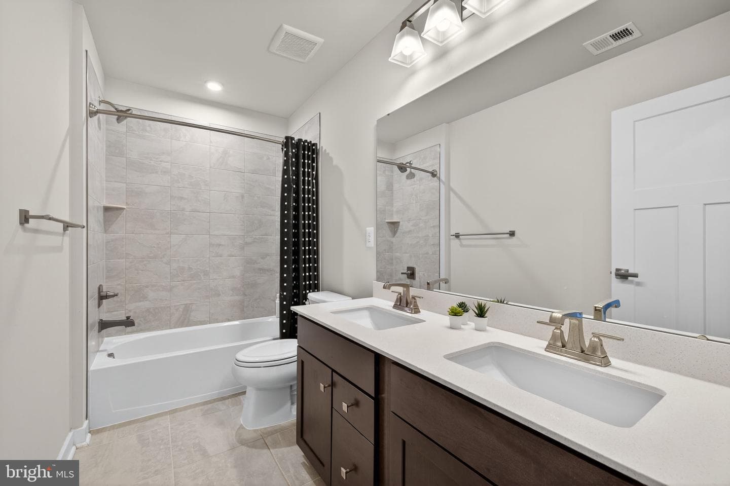 9427 Blue Jay Court photo 33