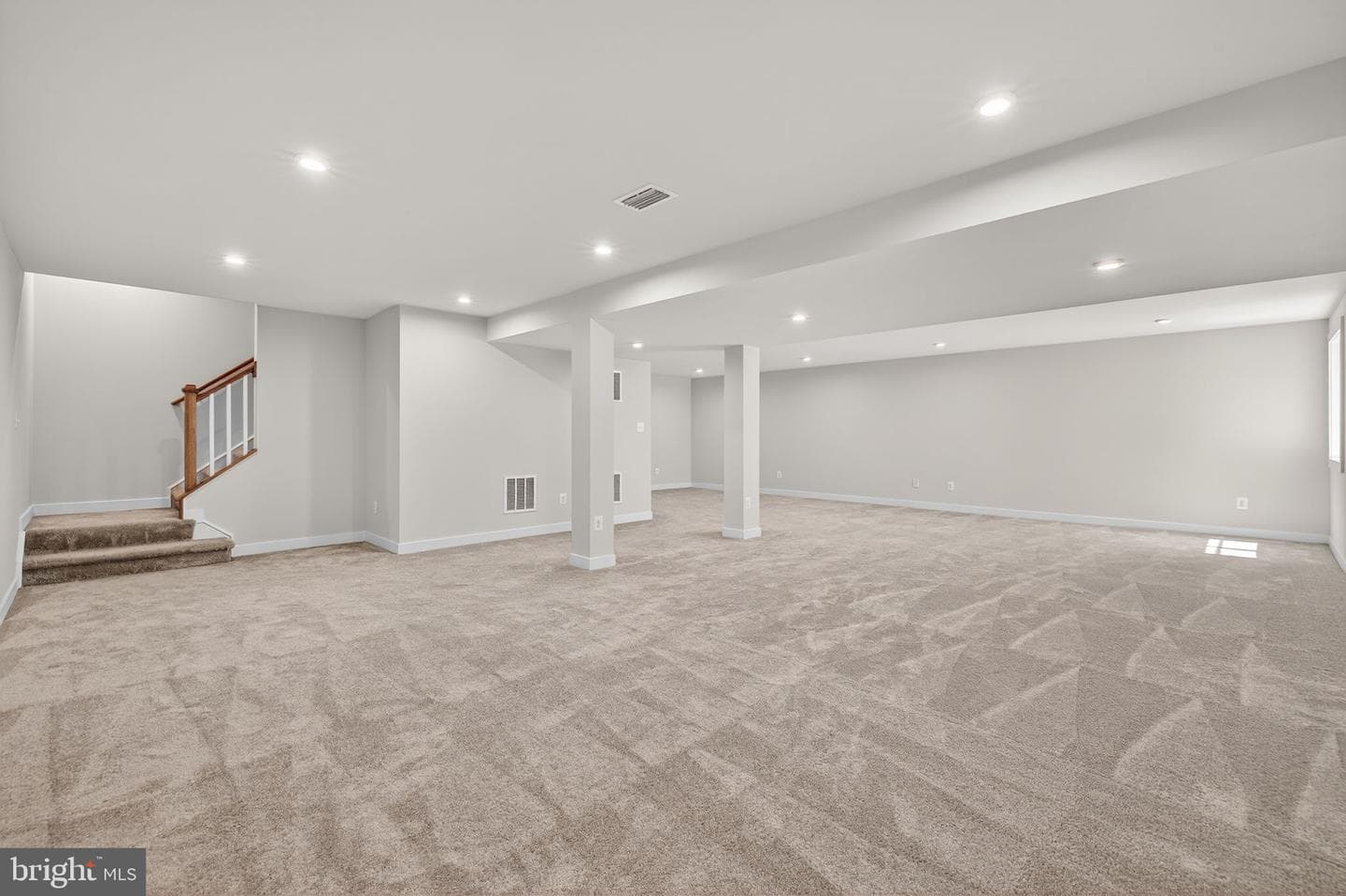 9427 Blue Jay Court photo 41