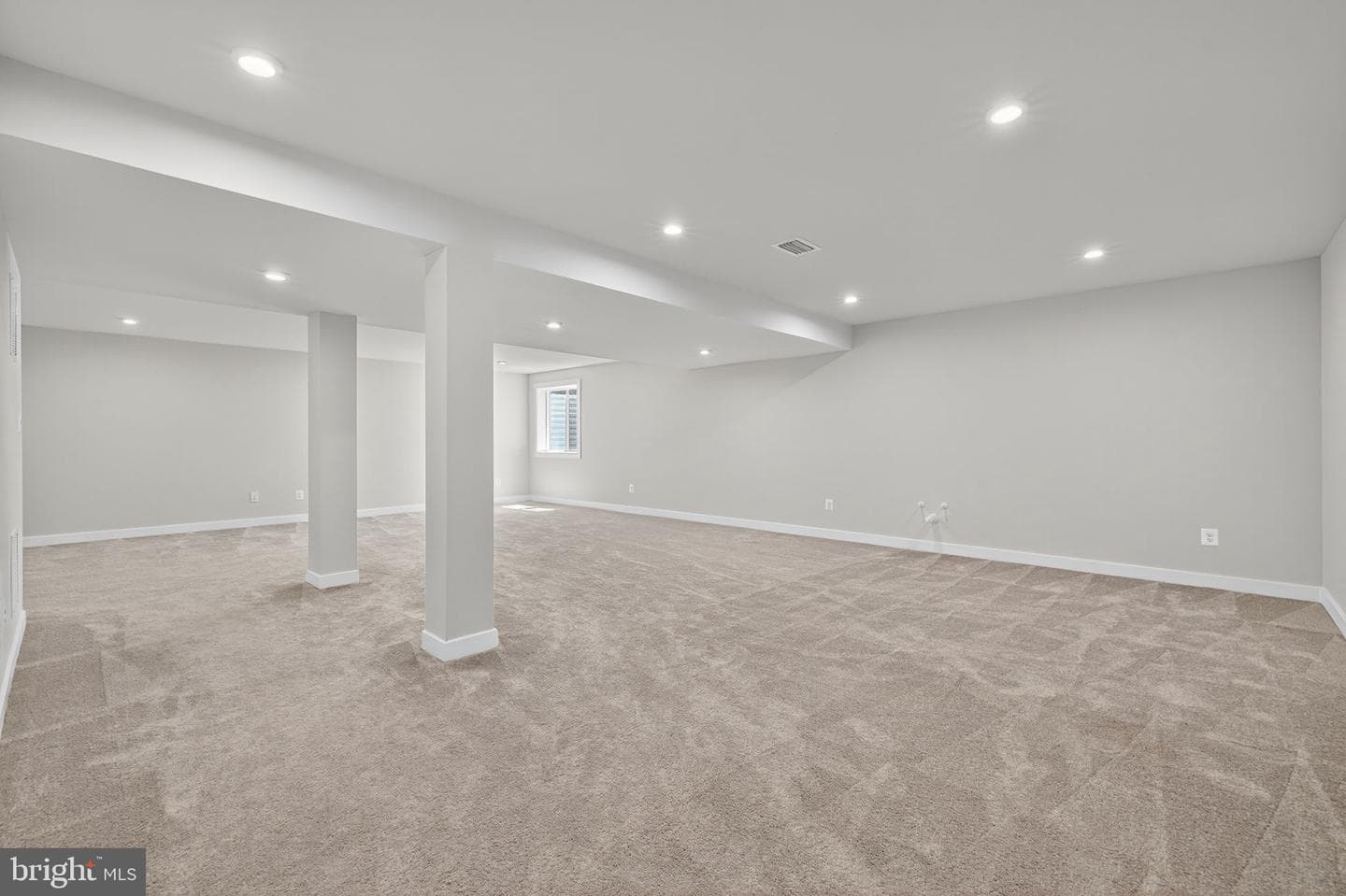 9427 Blue Jay Court photo 42