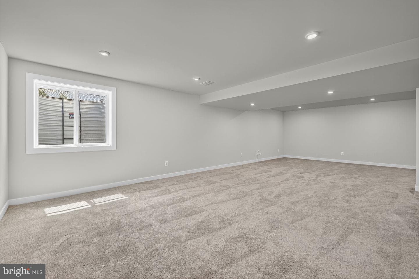 9427 Blue Jay Court photo 43