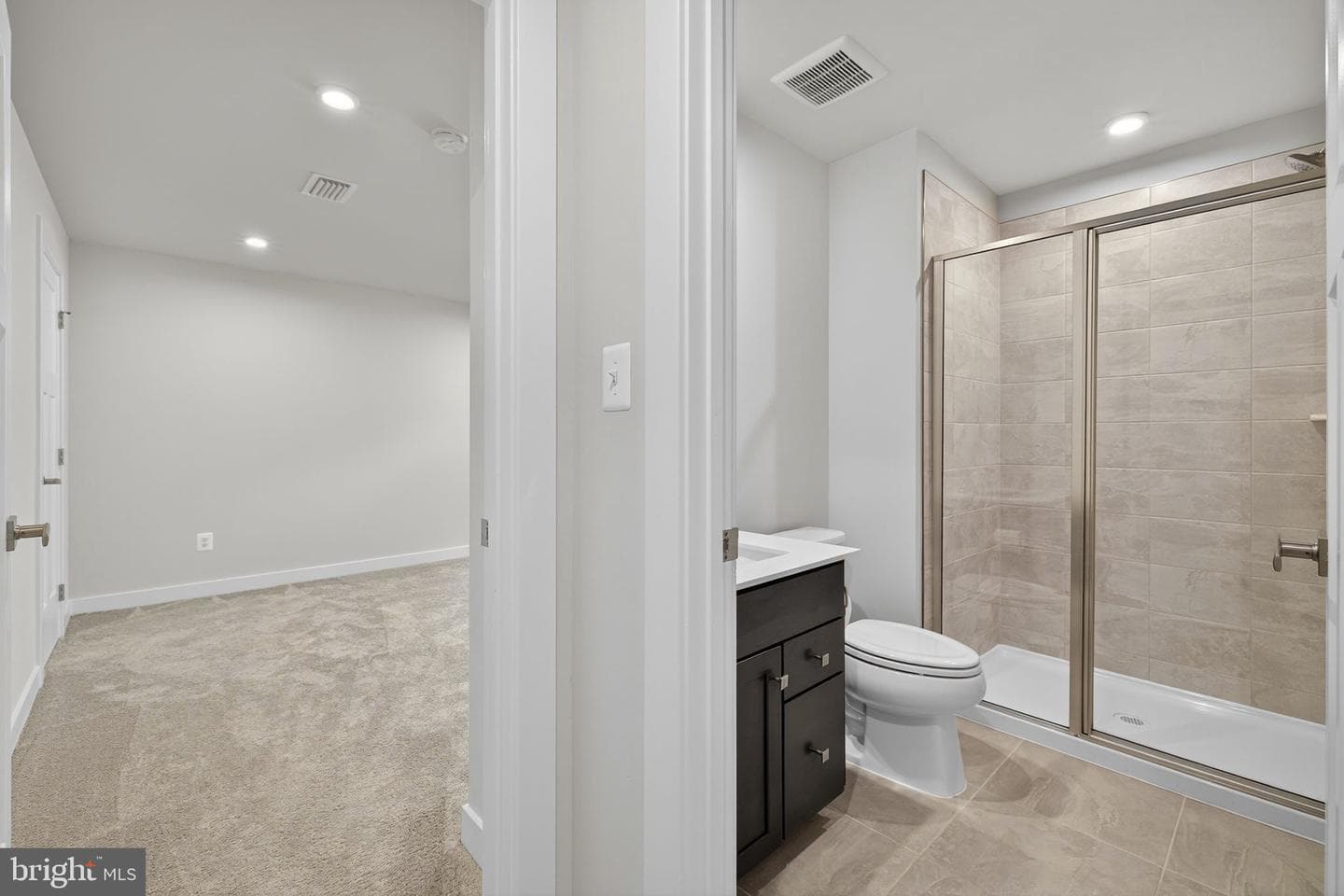 9427 Blue Jay Court photo 46
