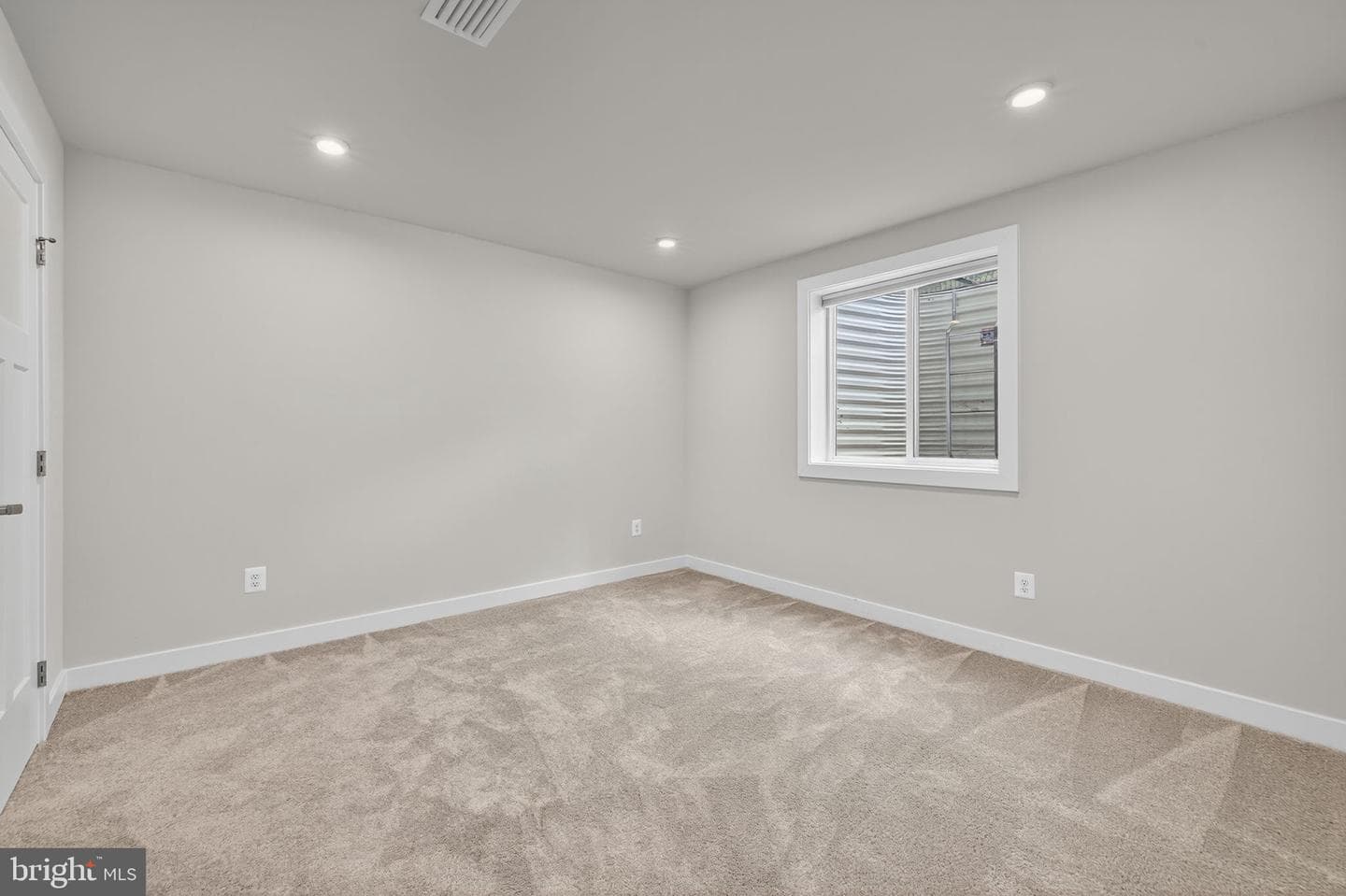 9427 Blue Jay Court photo 48
