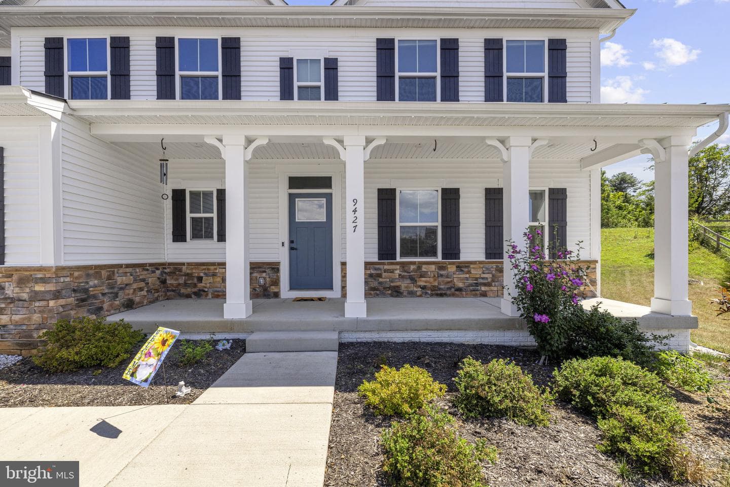 9427 Blue Jay Court photo 5