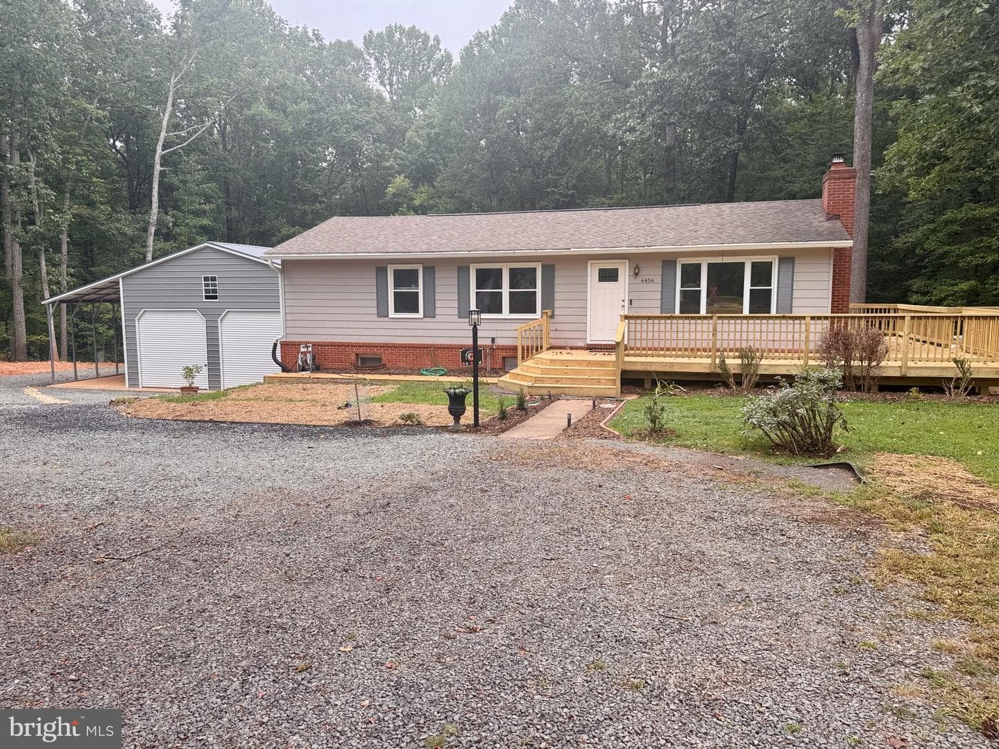 4456 Silver Hill Court photo 2