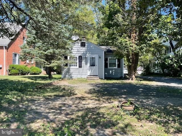 4147 Winchester Road photo 1