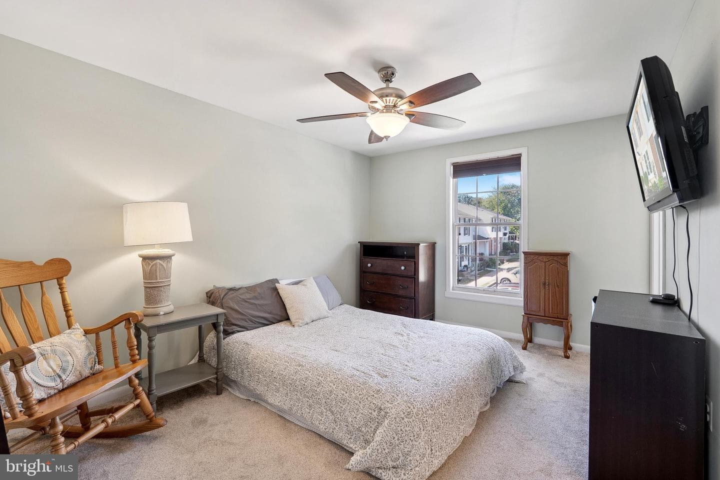 807 Wide Oak Court photo 13