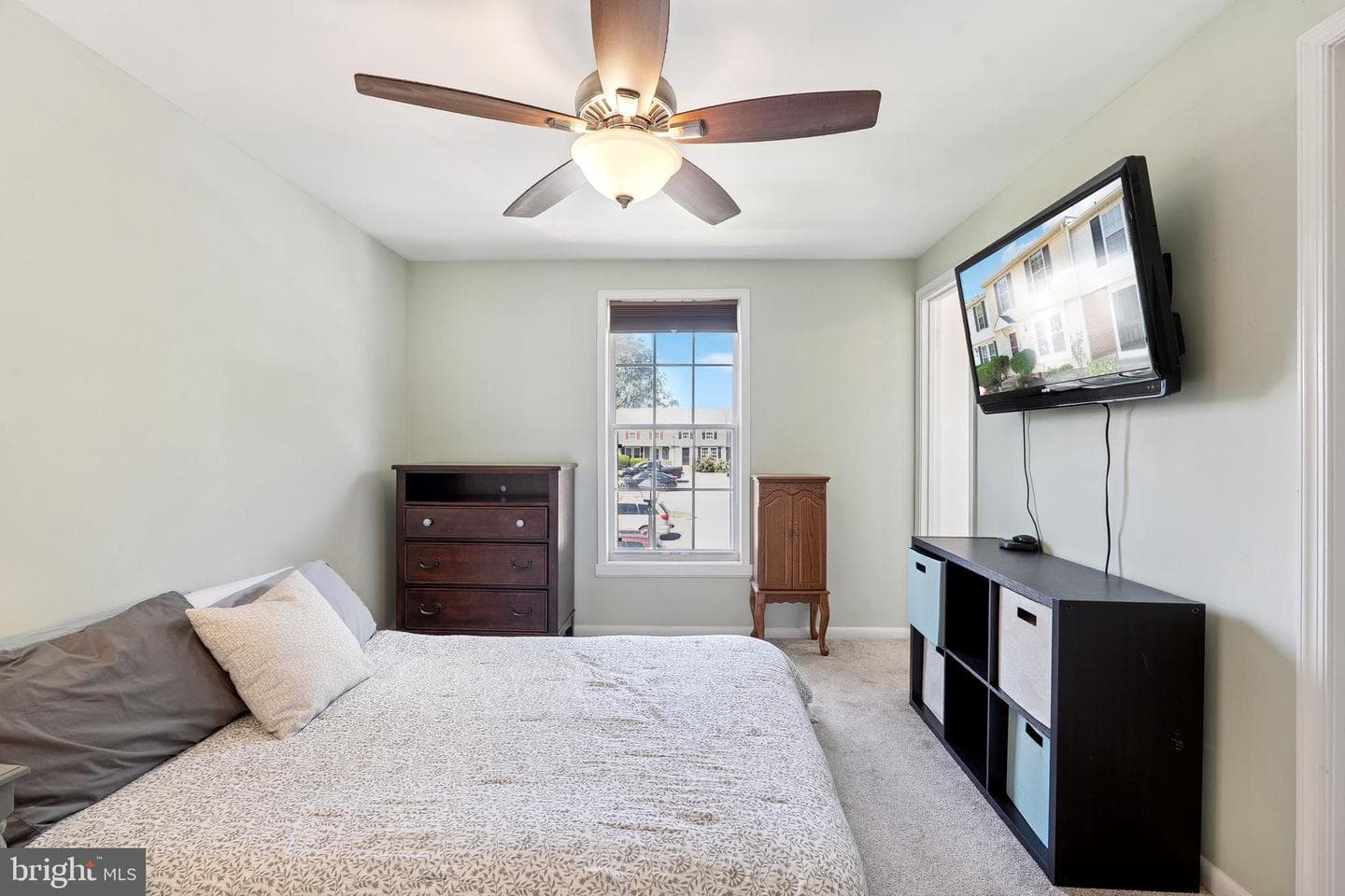 807 Wide Oak Court photo 14
