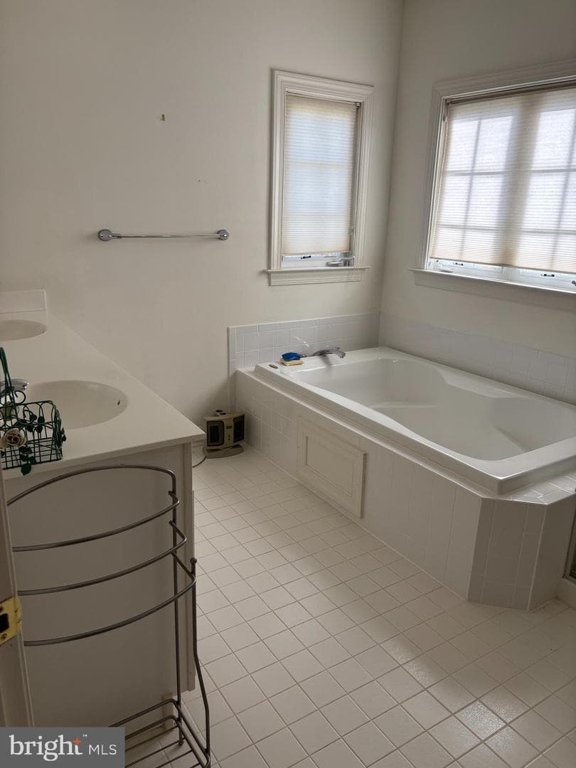6110 Maloney Way photo 24