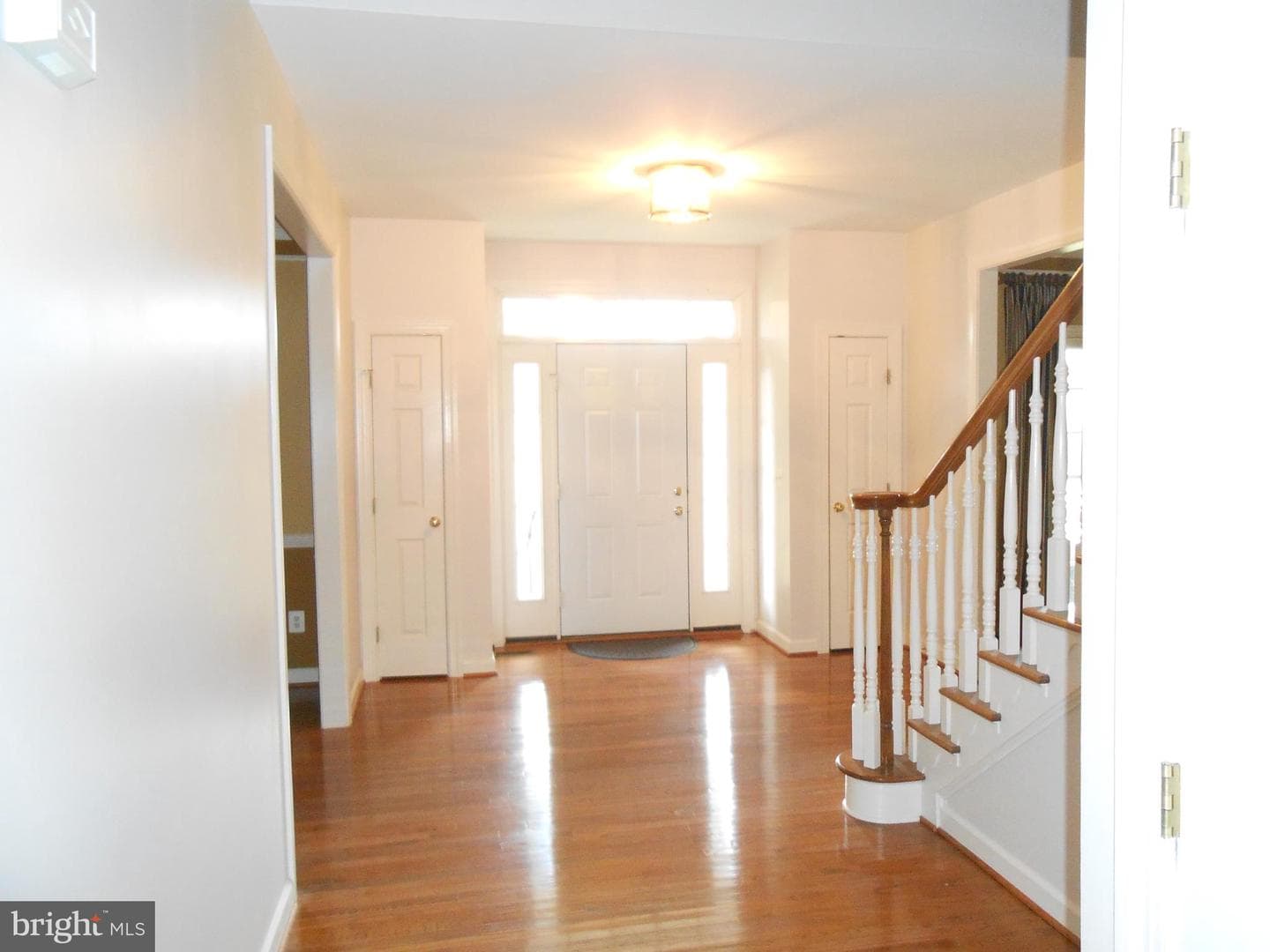 6110 Maloney Way photo 4