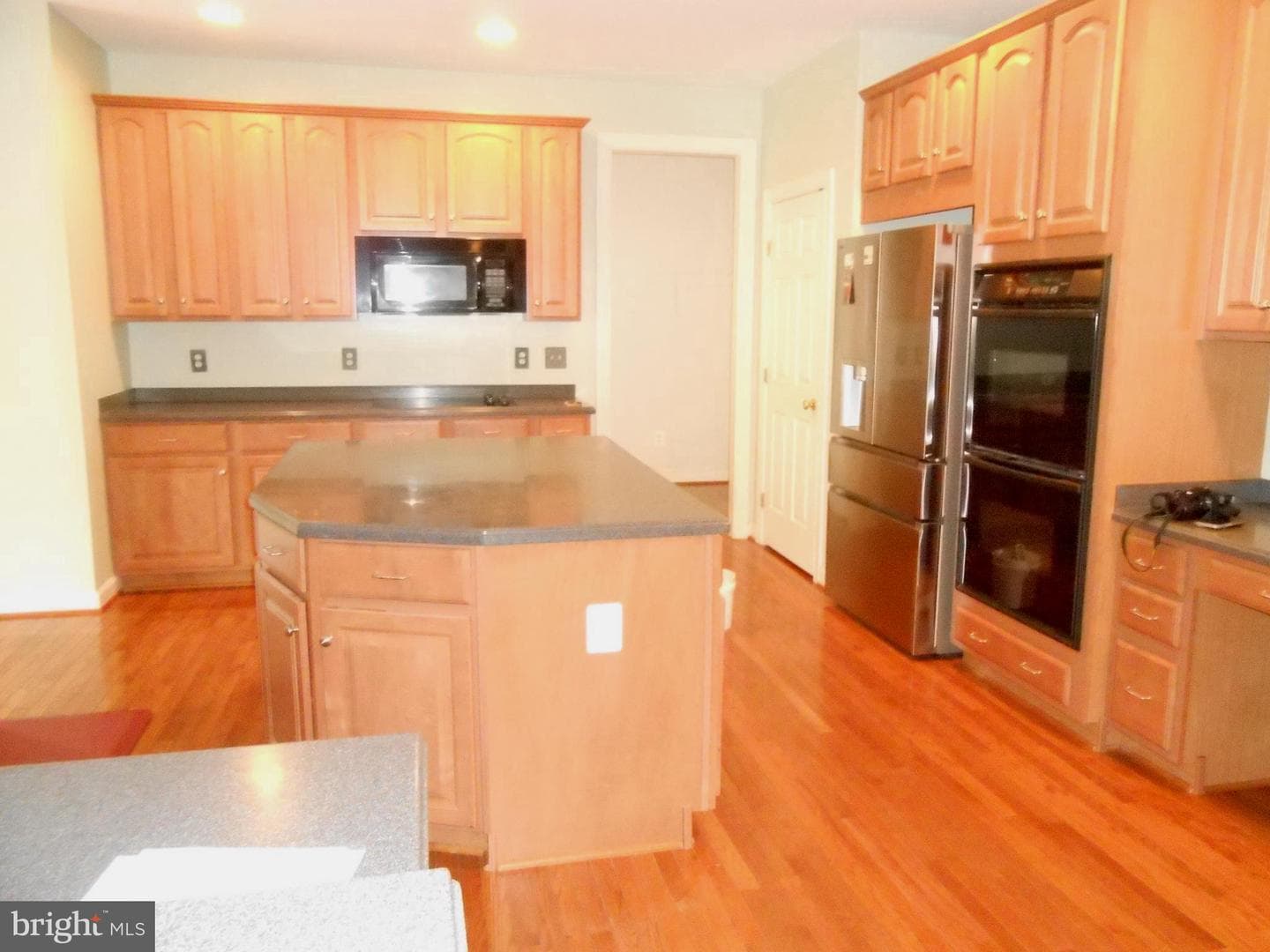 6110 Maloney Way photo 8
