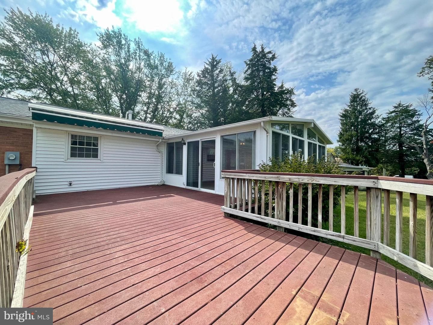 351 Chappell Street photo 33