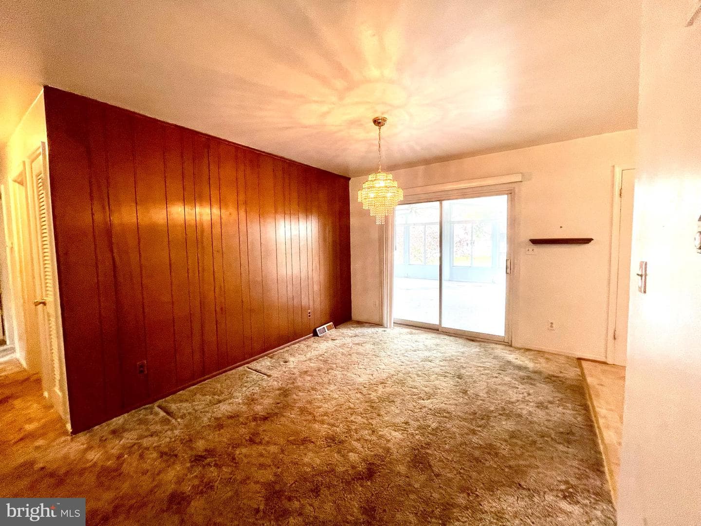 351 Chappell Street photo 8