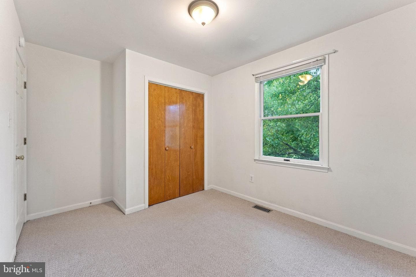 7645 Wankoma Drive photo 8