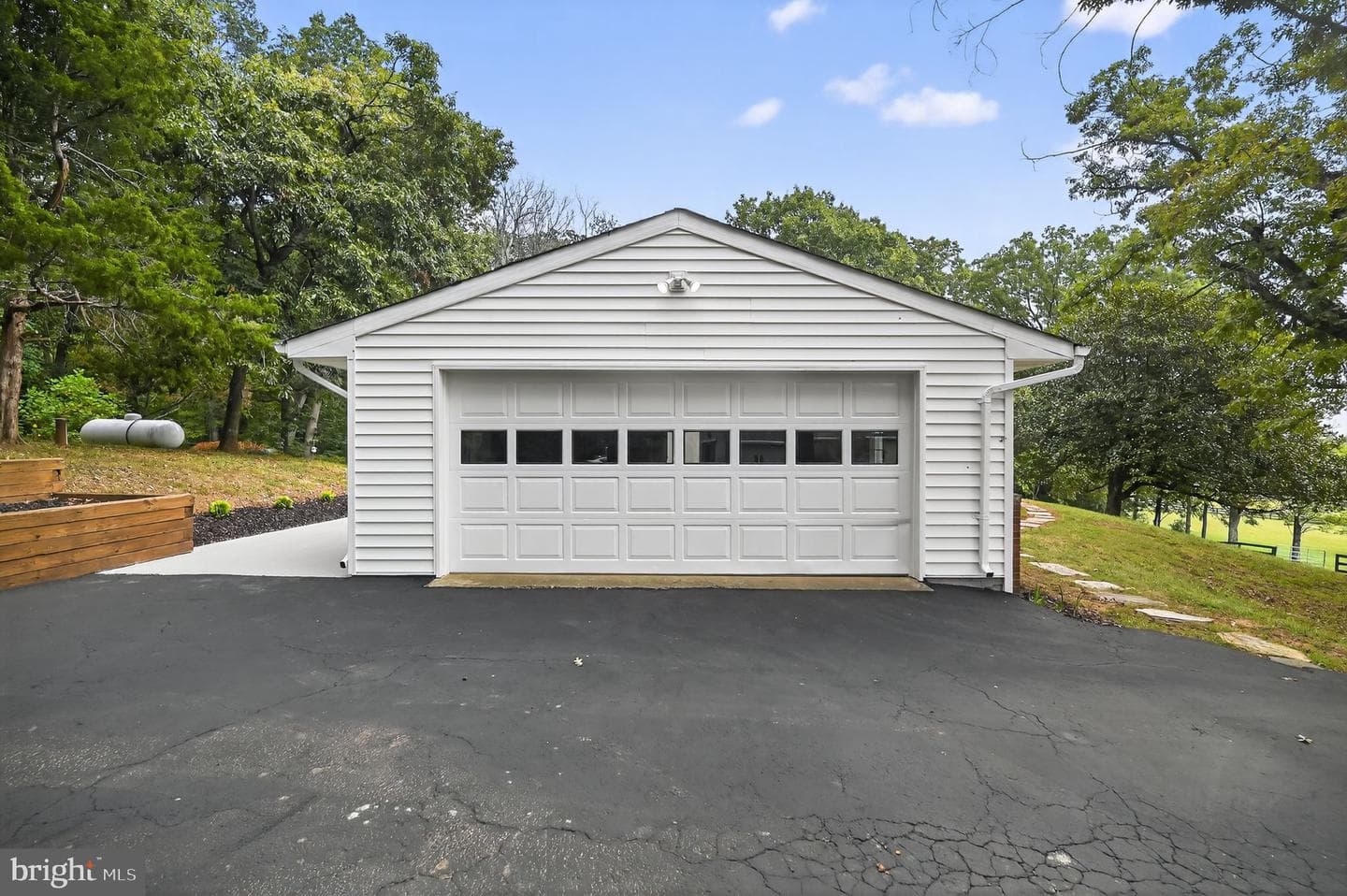5084 Fairview Lane photo 12