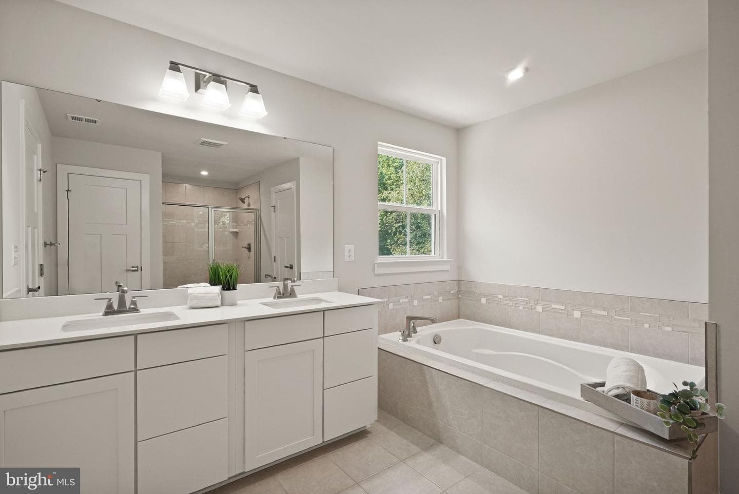 6529 Bob White Drive photo 32