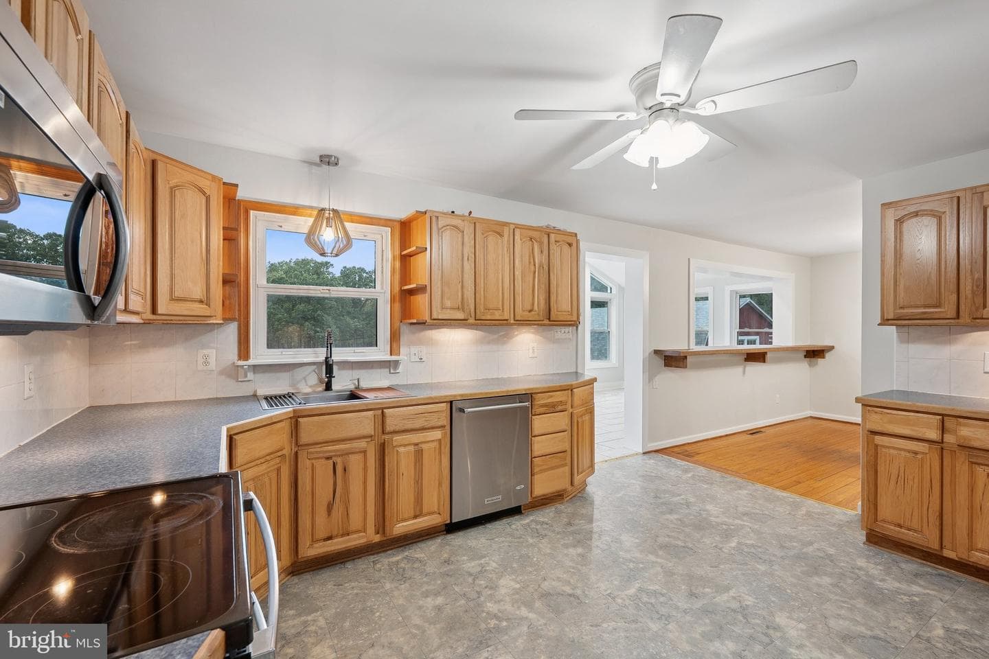 5263 Stewart Road photo 10