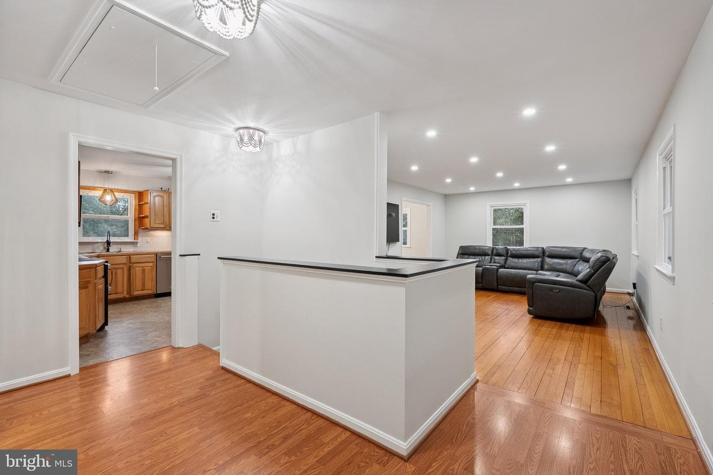 5263 Stewart Road photo 14