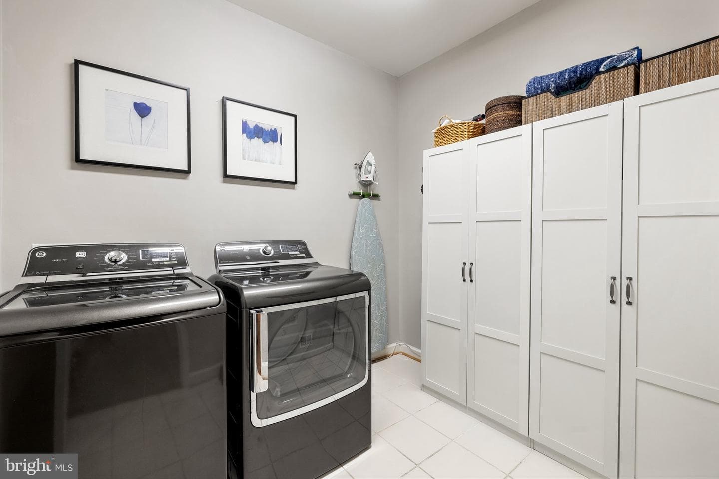7887 Wellington Drive photo 28