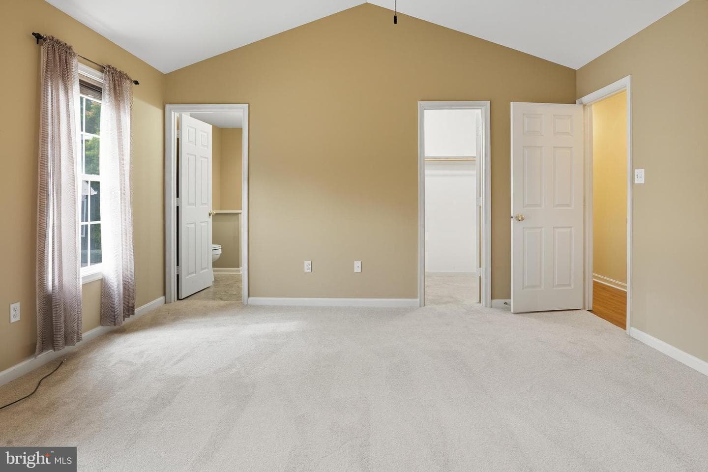 7785 Millfield Drive photo 28