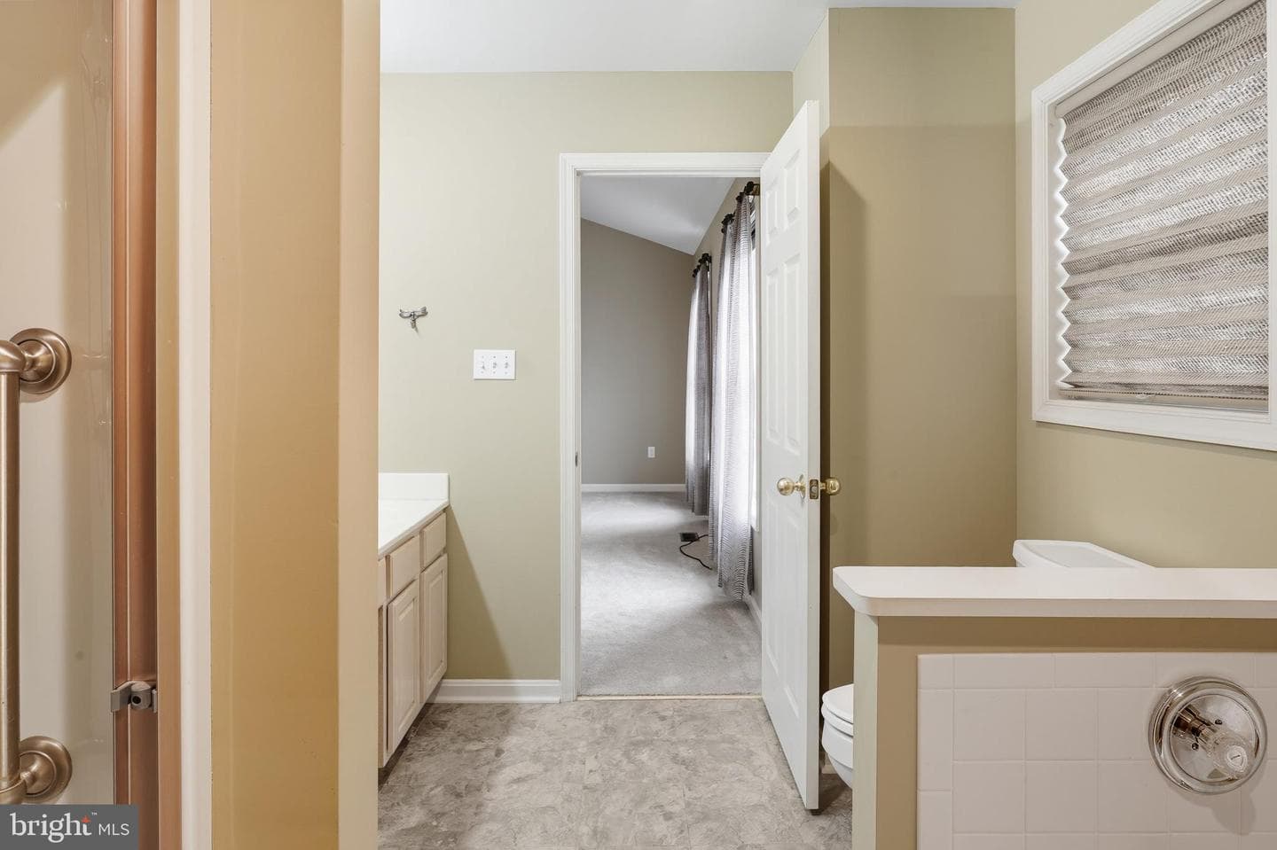 7785 Millfield Drive photo 32
