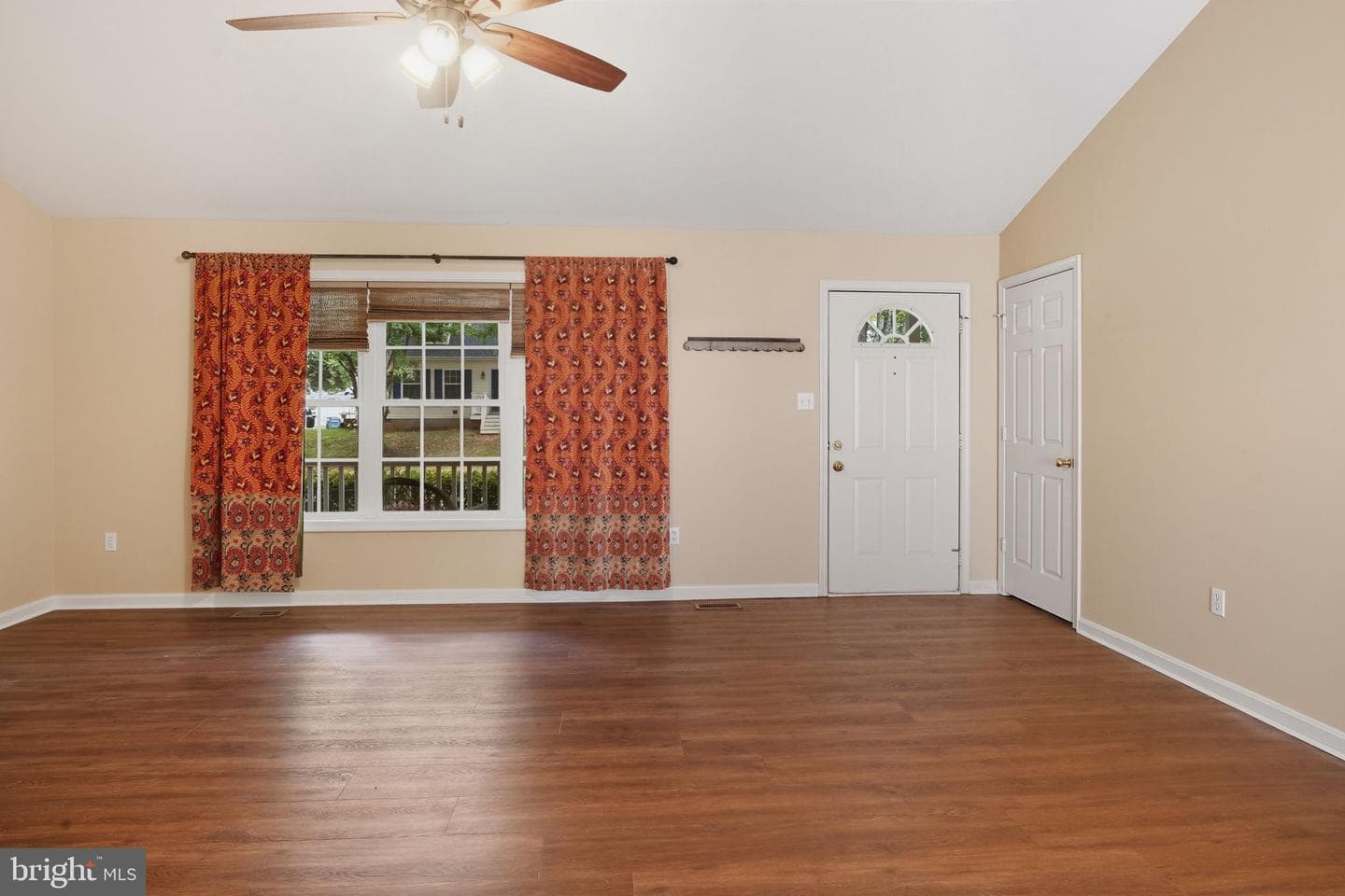 7785 Millfield Drive photo 9