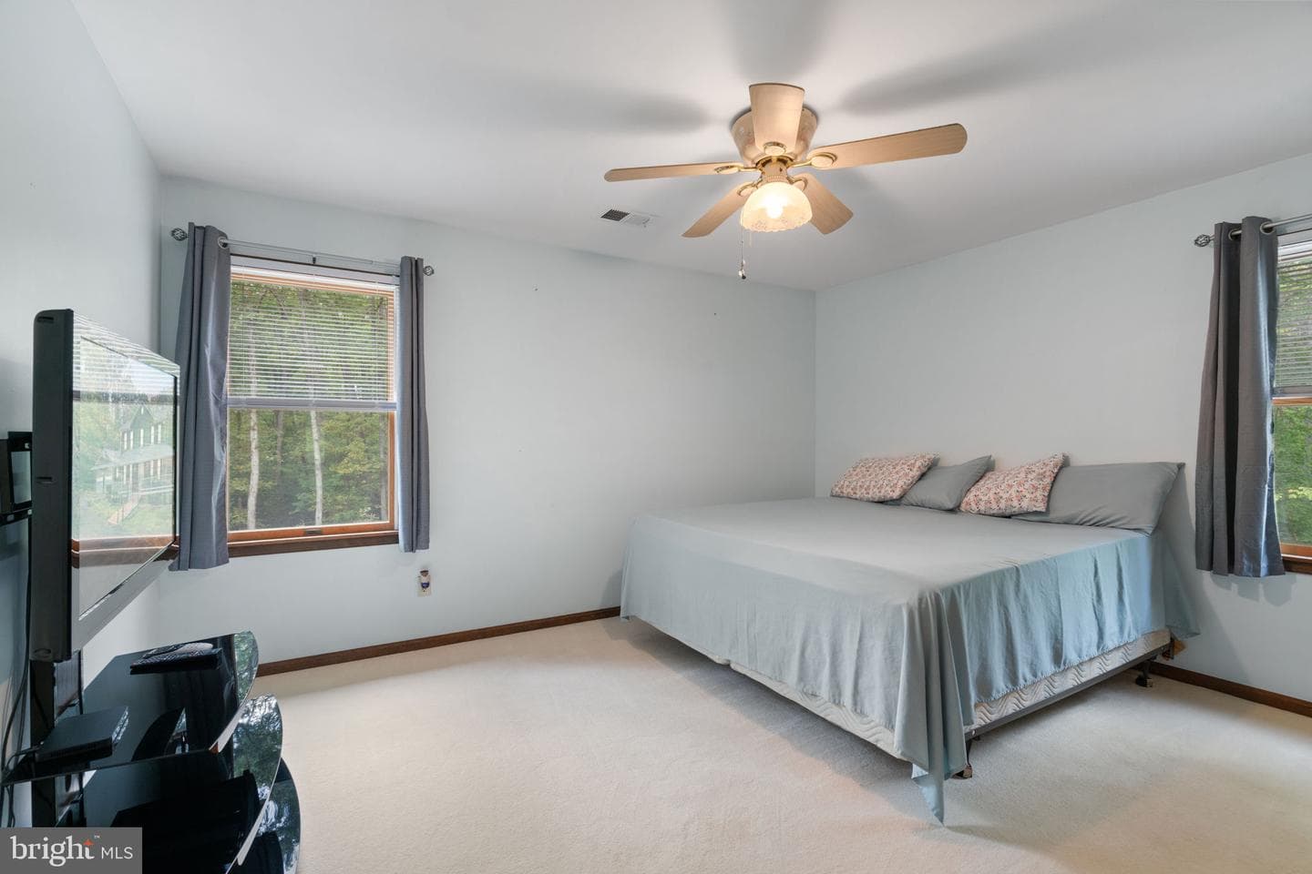 12586 Lake Coventry Drive photo 30