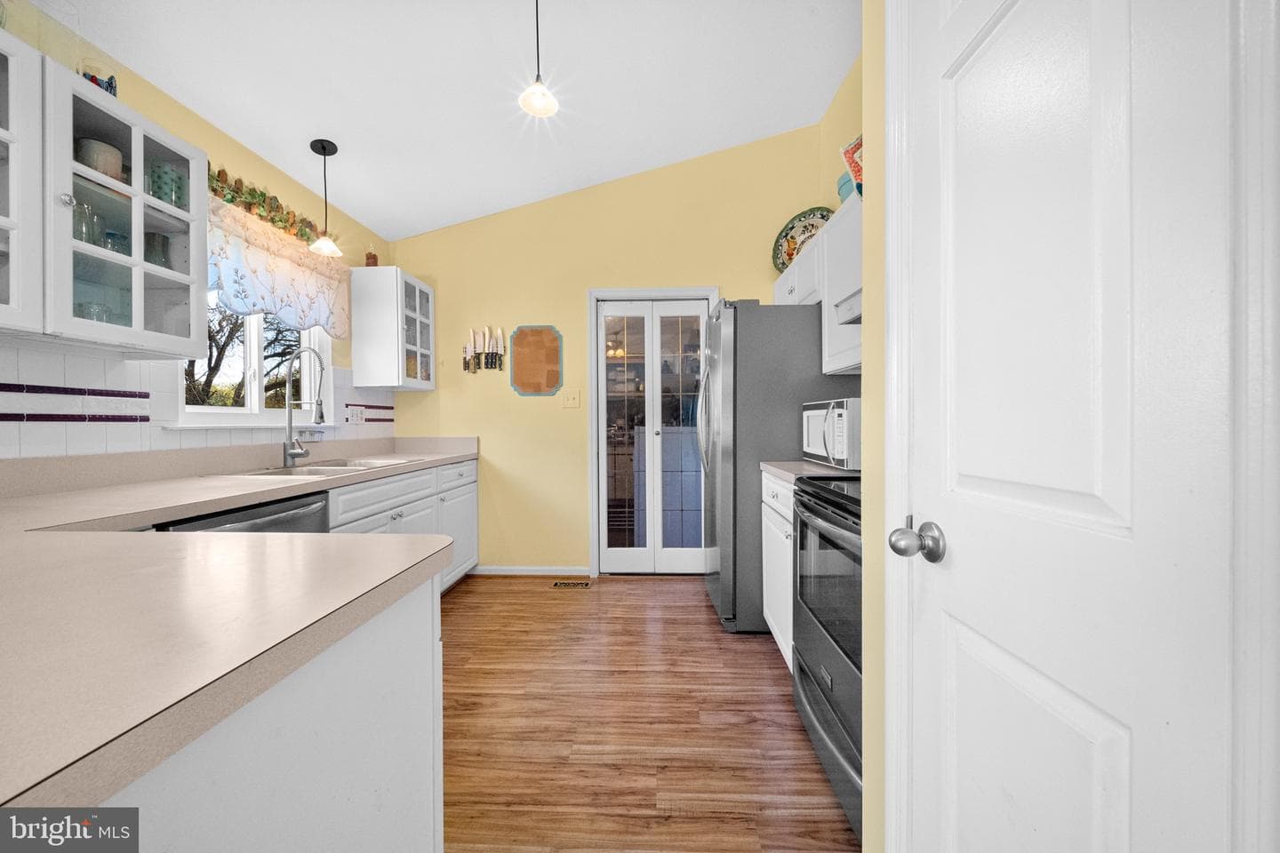 6835 Brianwood Court photo 10