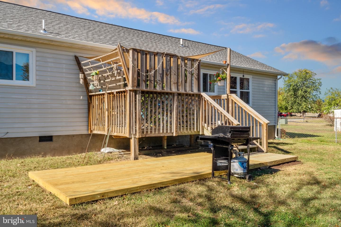6835 Brianwood Court photo 38