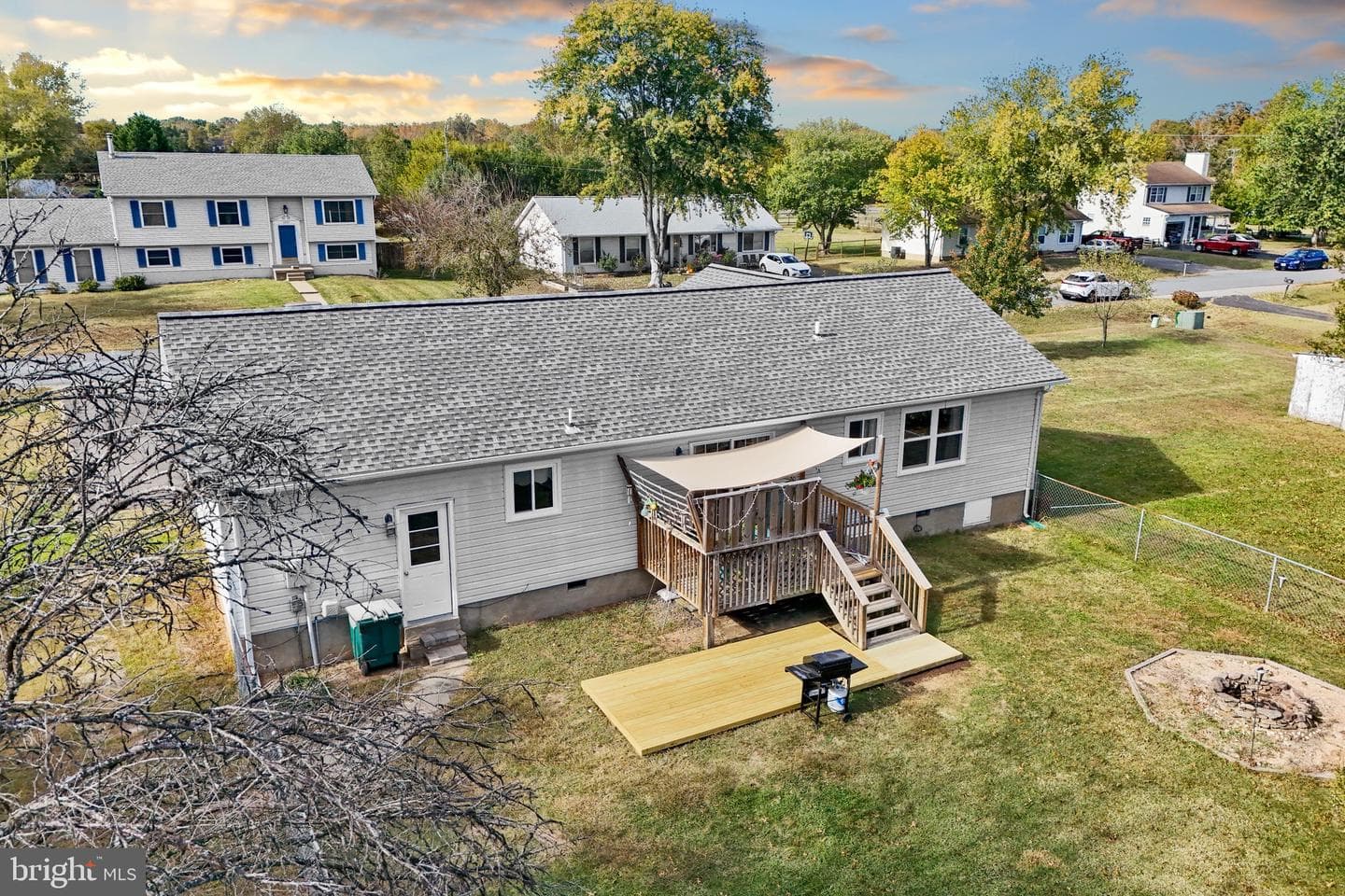 6835 Brianwood Court photo 40
