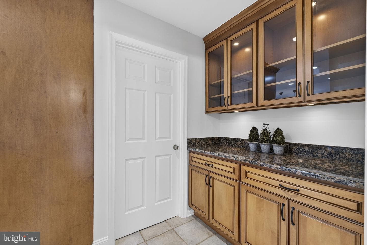 5840 Ridgecrest Avenue photo 21