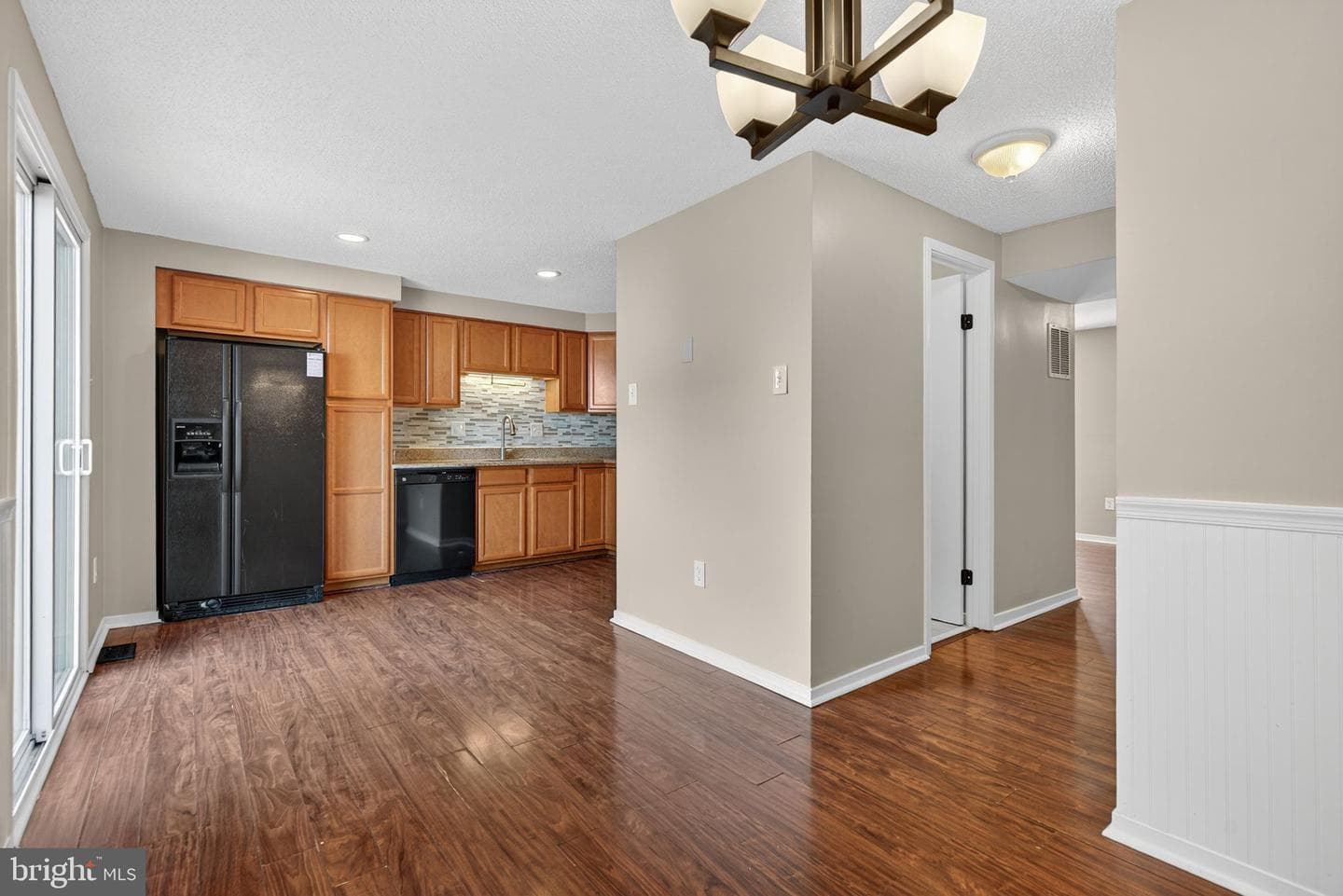 116 Oak Tree Lane photo 5