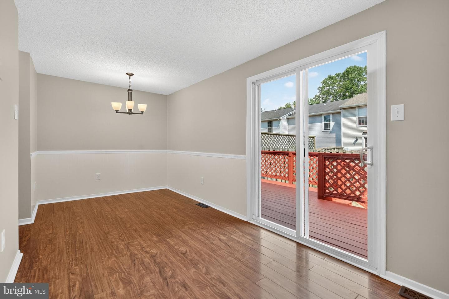 116 Oak Tree Lane photo 6
