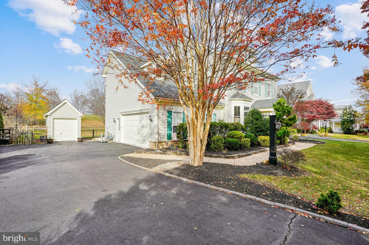 6752 Eckert Court photo 36