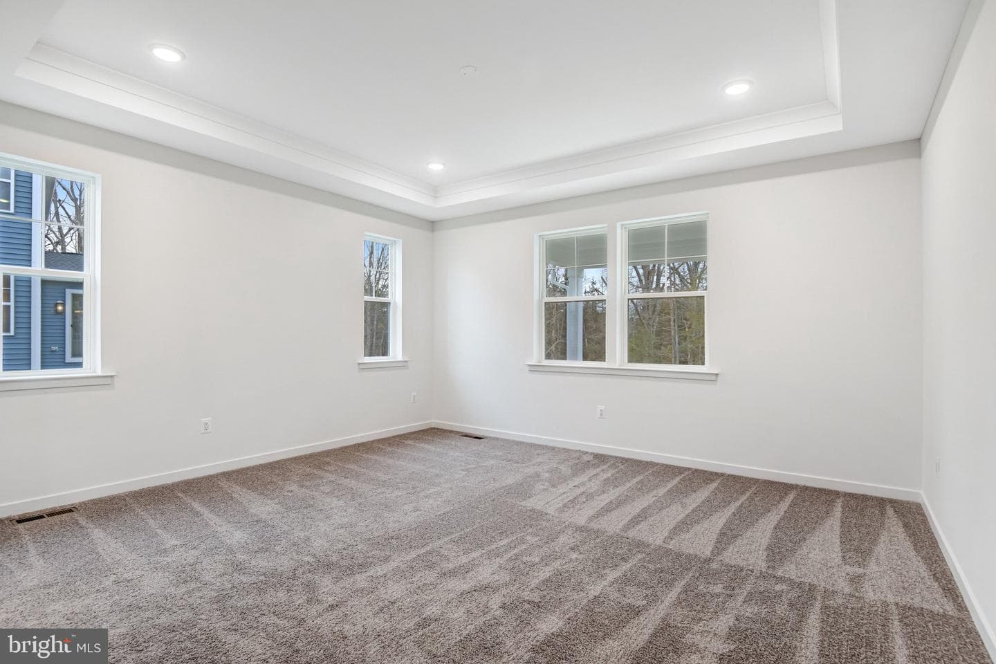 2067 Springvale Drive photo 19