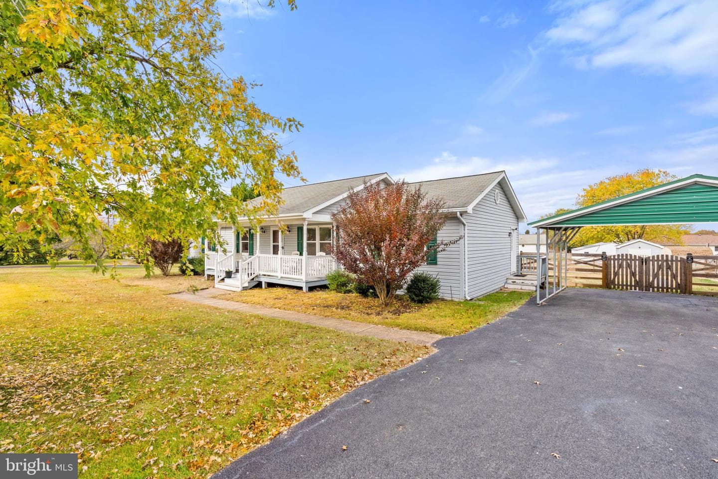 7058 Helm Drive photo 27