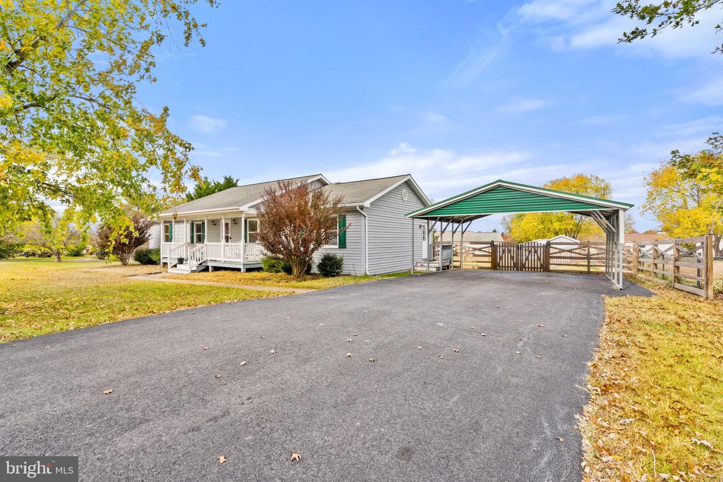 7058 Helm Drive photo 3