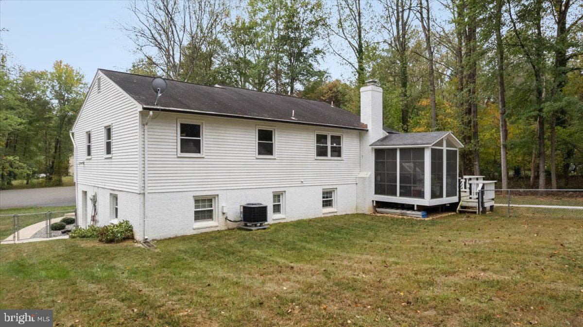 5100 Brydon Court photo 27