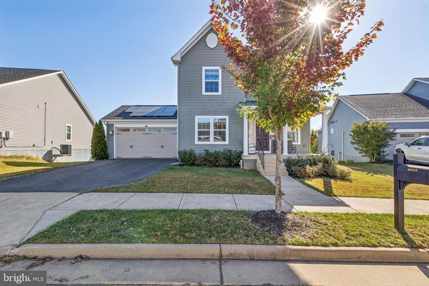 4092 Clarke Street photo 2