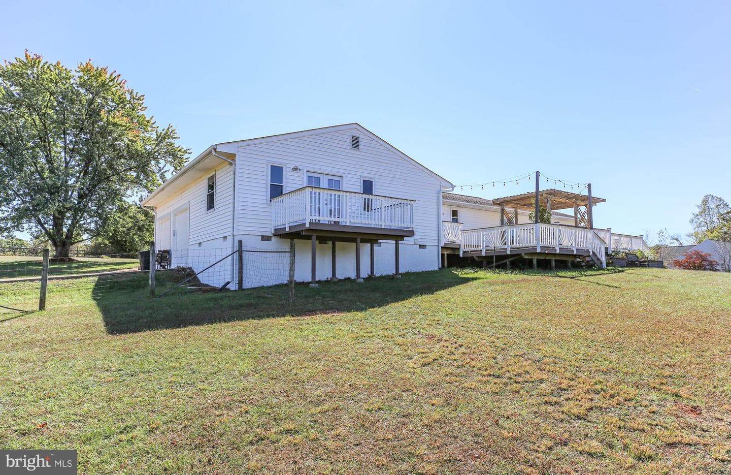 13206 Golden Drive photo 7