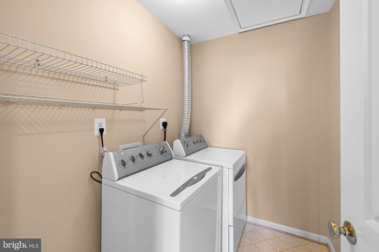 4022 Von Neuman Circle photo 39