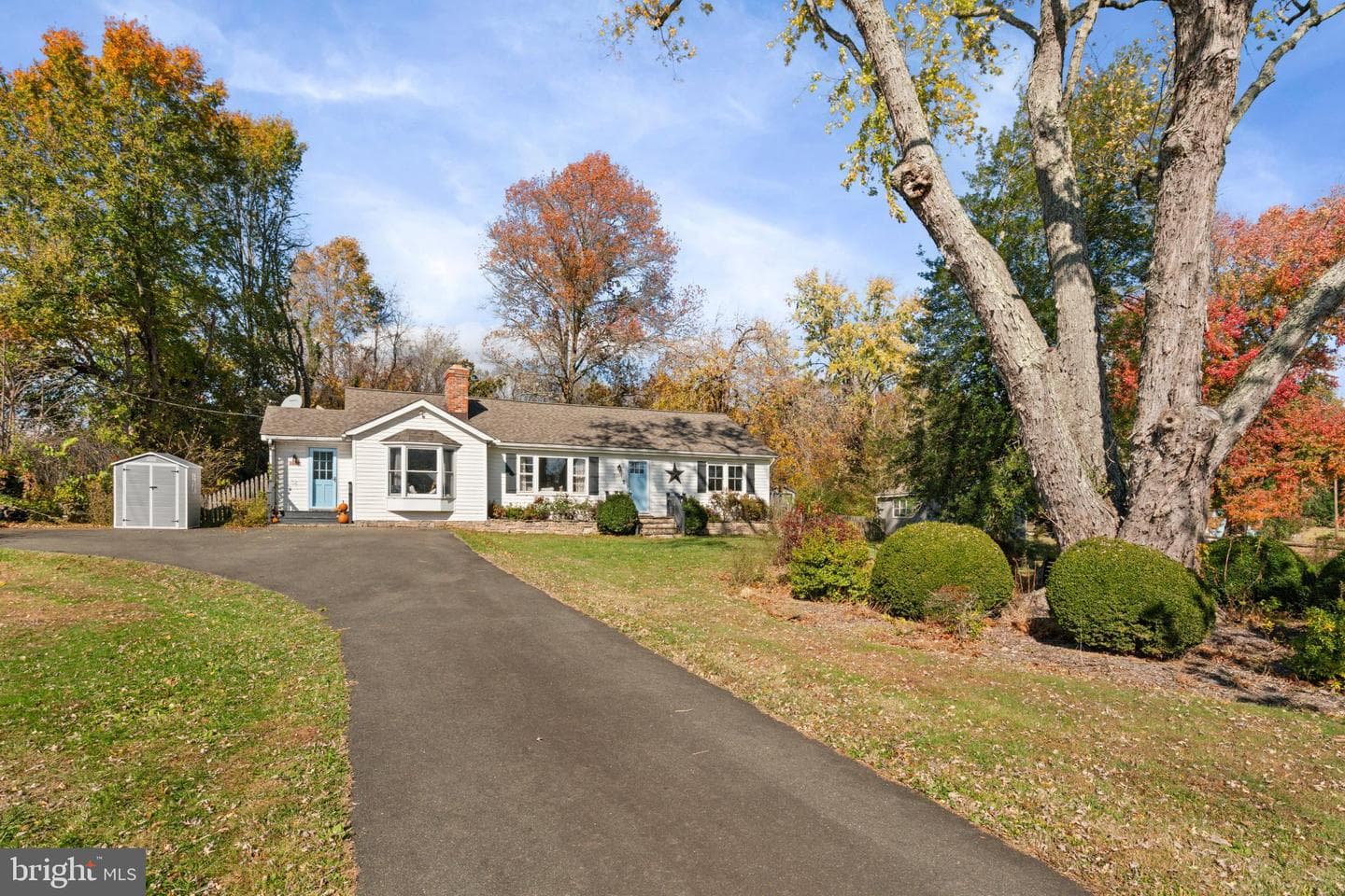 7164 Bunker Hill Road photo 2