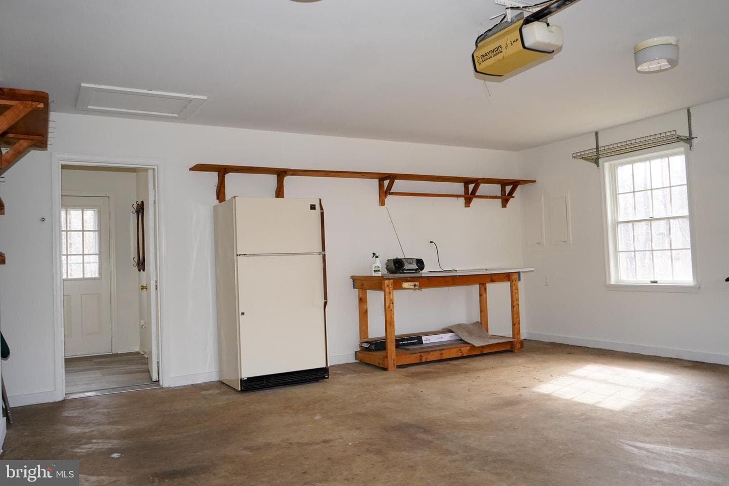 7323 Okeefe Road photo 16