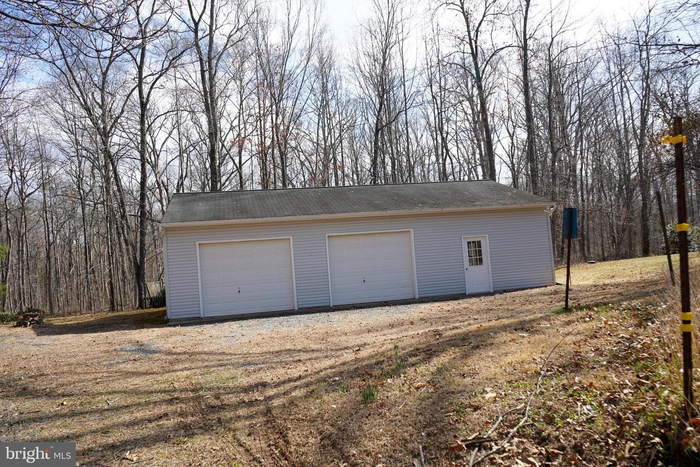 7323 Okeefe Road photo 36