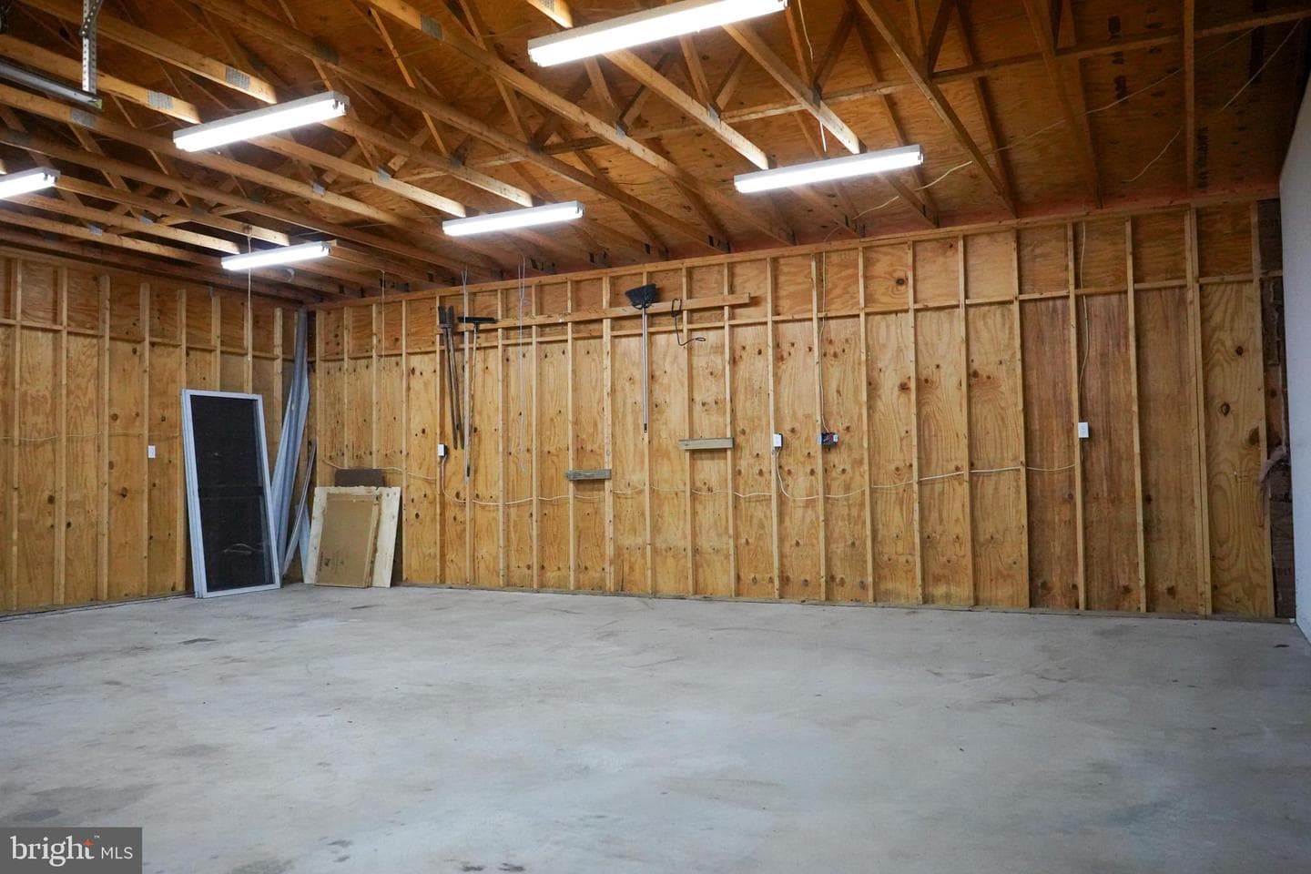 7323 Okeefe Road photo 41